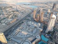 Burj Khalifa, Blick vom 124 Stock auf die Dubai Mall