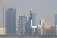 Abu Dhabi Stadtrundfahrt - Heritage Village - Blick auf die Skyline