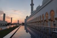 Große Shaikh Zayed Moschee Abu Dhabi - Abendstimmung