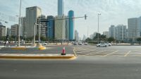 Abu Dhabi - Fahrt entlang der Corniche 