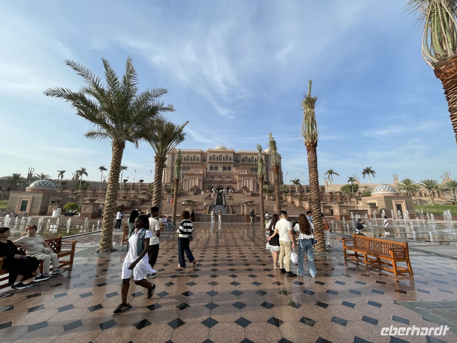 Abu Dhabi - Emirates Palace Hotel