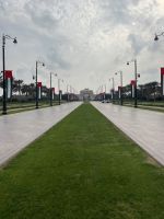 Überraschungsfahrt mit einer Stretchlimousine - Fotostopp am Scheichpalast