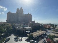 Fahrt mit der Monorail zur Palmeninsel - Atlantis Hotel