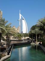 Souk Madinat in Dubai mit Blick auf das 