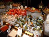Meeresfrüchte-Vorspeisenbereich Buffet im Burj al Arab Hotel