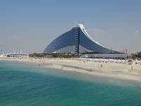 Blick vom Burj al Arab Hotel zum Jumeirah Beach Hotel 