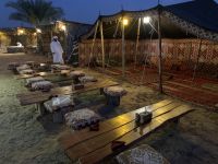 Abendessen im Wüstencamp