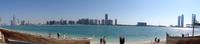 Blick vom Heritage Village in Abu Dhabi auf die Skyline - Panorama
