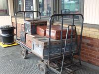 ...wer hat hier wieder seinen Hausstand eingepackt?... wir fahren nur eine Stunde!!!...