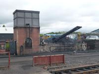 ...irgendwie muss ja die Kohle auf die Lokomotive...