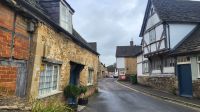 090 Lacock