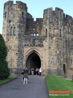 Der Eingang ins Castle - hier sieht man schonmal Harry, Ron und Hermine herauskommen ;)