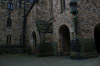 158 Harry, Ron & Hermine verlassen das Schloss