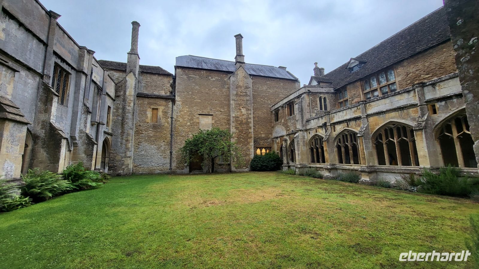 167 – England, Lacock Abtei