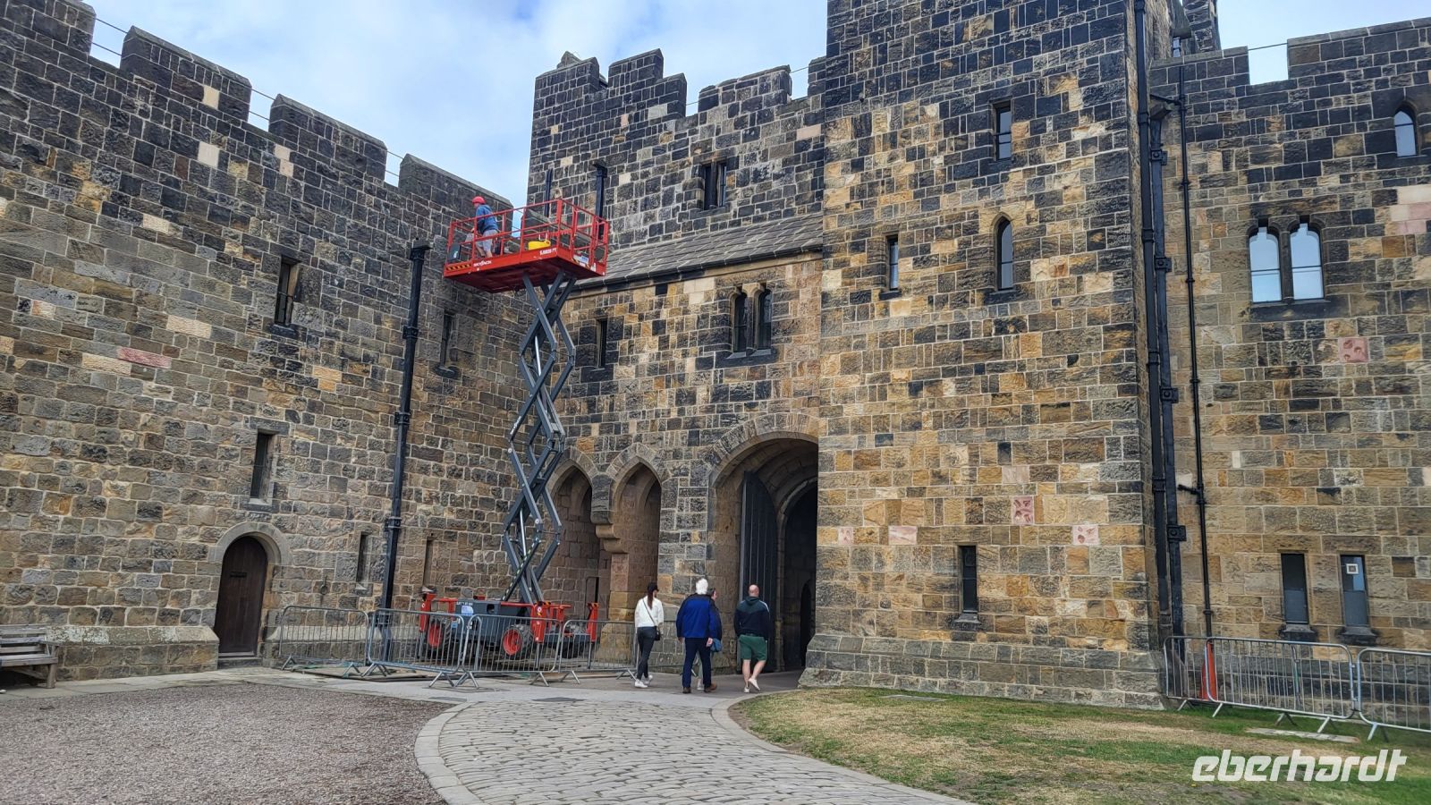 210 – England, Alnwick Castle