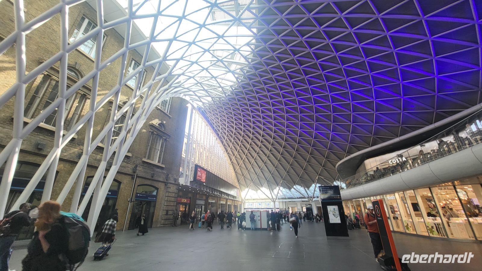 026 – England, London, Kings Cross