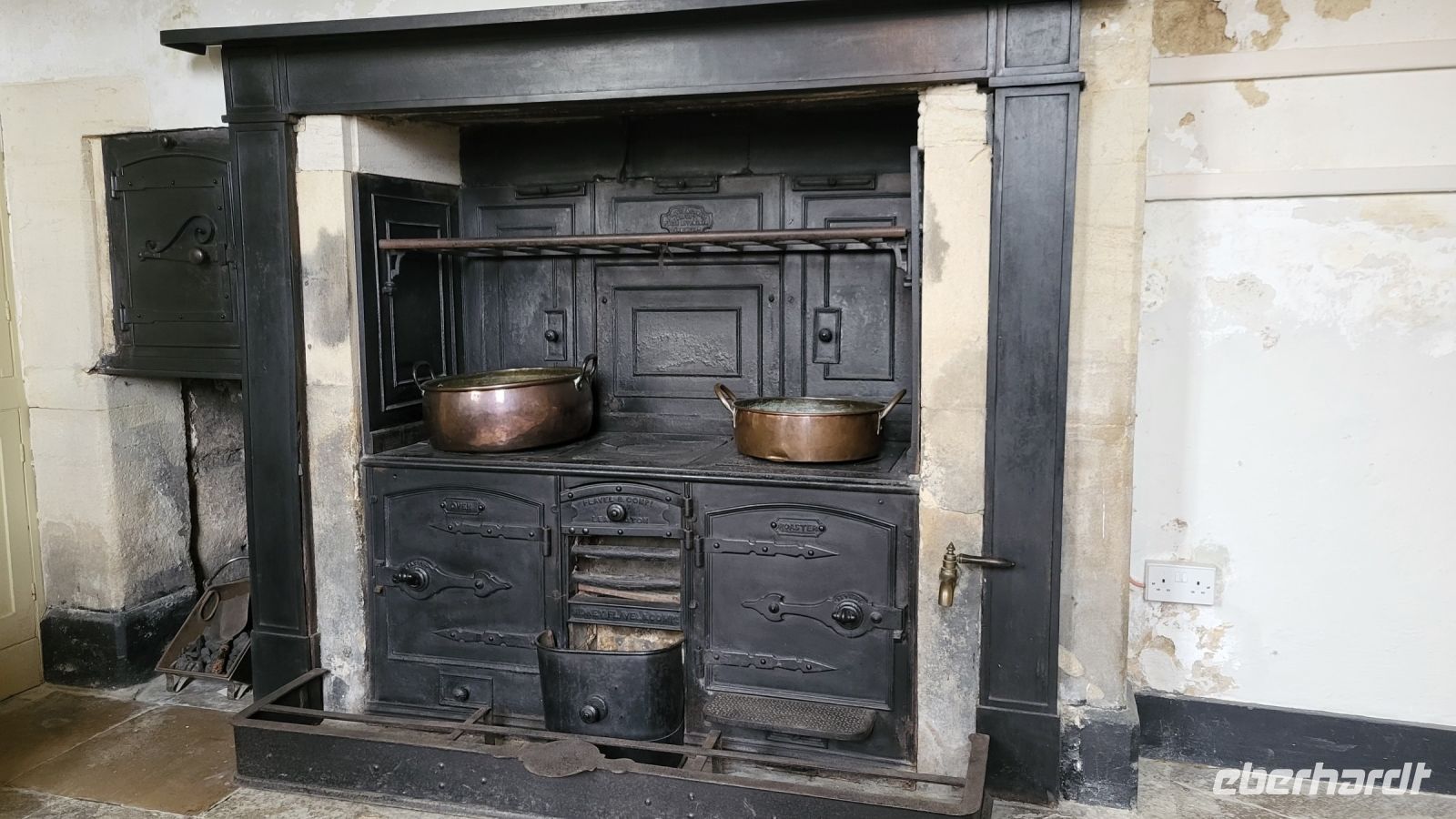 098 – England, Lacock, Abbey