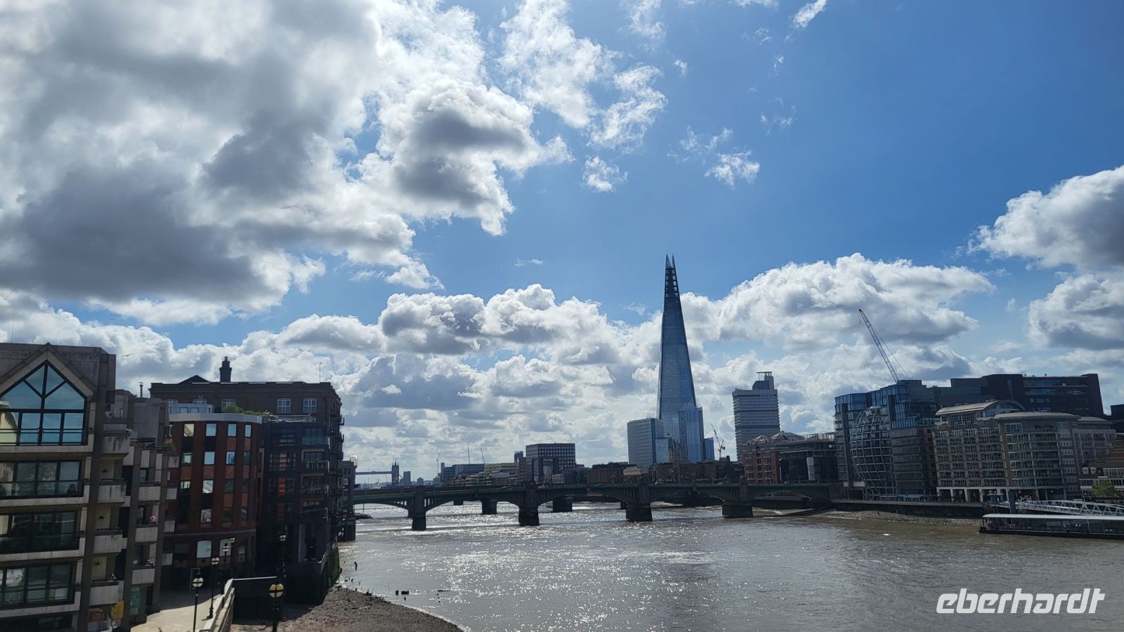 007 – London, Skyline