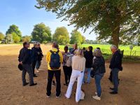 Oxford. Die Wiesen am Christ Church College mit Guide Susanne