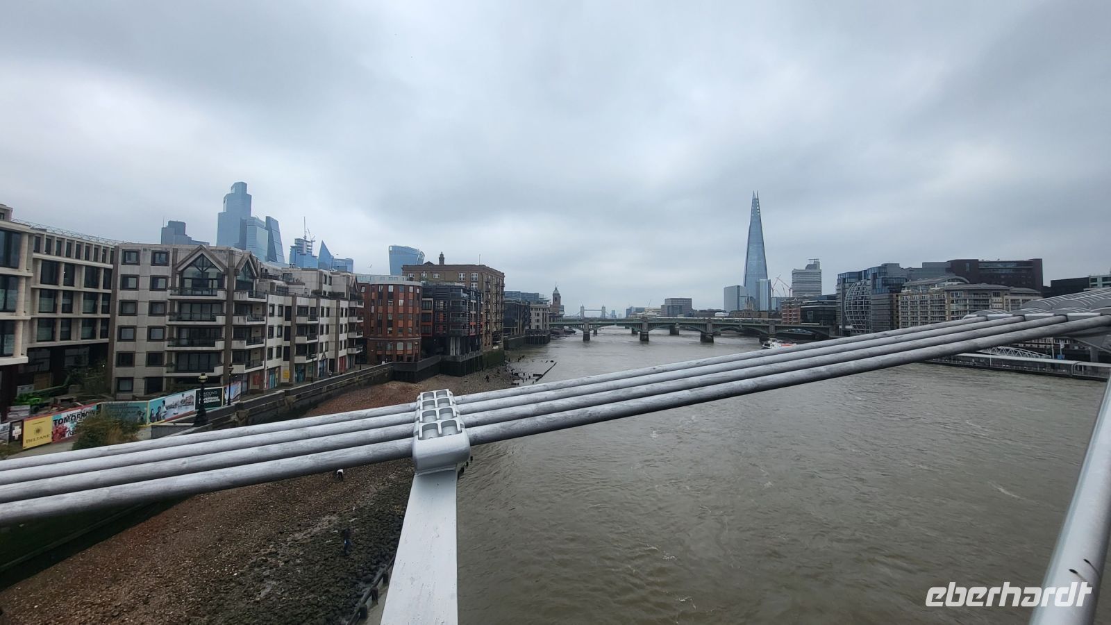 009 – London, Millennium Bridge