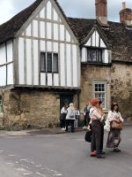 Lacock. Internationale Gäste