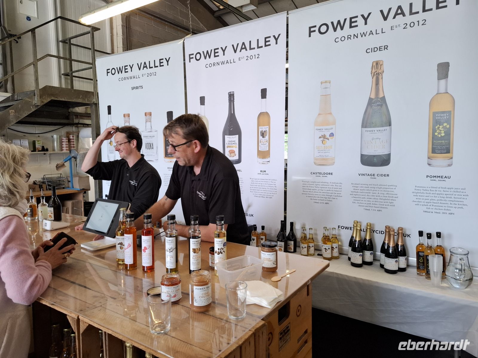 großzügige Verkostung der Cidery-Produkte