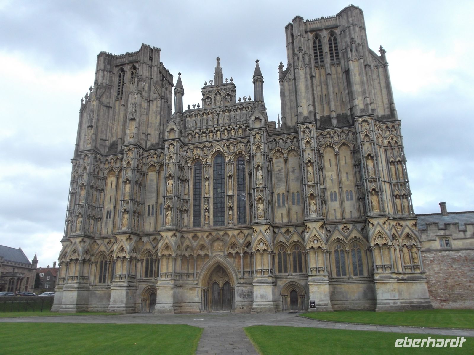 SDie Kathedrale von Wells mit ihrer einzigartigen Schirmfassade