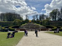 7. Tag: Zur Besenflugstunde im Alnwick Castle – Castle Gardens &ndash; &copy; Andreas Wolfsteller (Eberhardt TRAVEL)