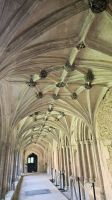 Lacock Abbey &ndash; &copy; Merle Decker (Eberhardt TRAVEL)