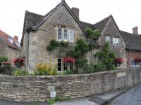 urige englische Cottages gibt es in Lacock zu Hauf