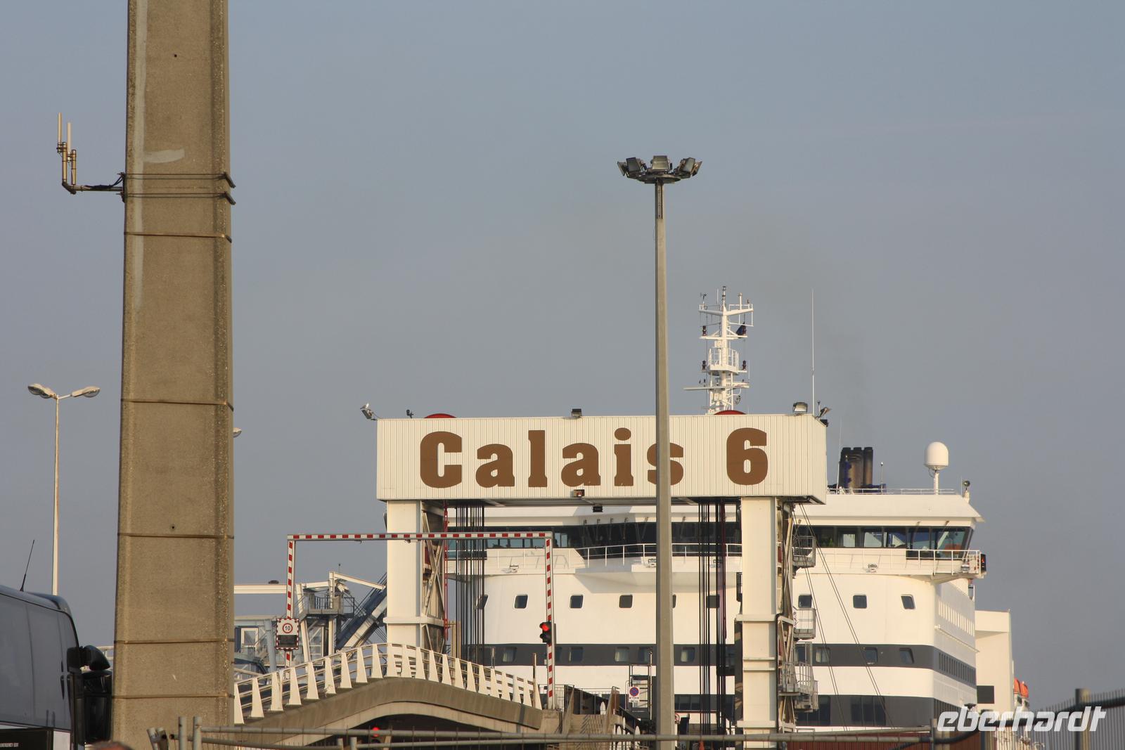 am Fährhafen von Calais