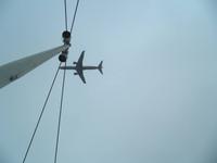 Flugzeug über Docklands