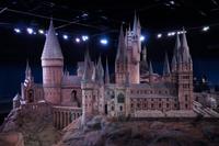 riesiges Modell von Hogwarts, digital in die Filme eingefügt - Warnerbros. Studios