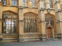 die Divinity School von außen