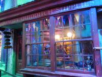 hier bekommt man alles zum Quidditch spielen