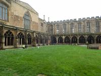 Innenhof der Durham Cathedral - hier wurden zahlreiche Szenen gedreht