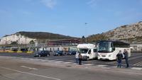 Bus im Fährhafen  in Dover 