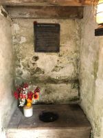 Gartentoilette - Lost Garden of Heligan - fand man nach dem Sturm 1990