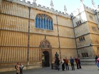 vor der Bodleian Bibliothek