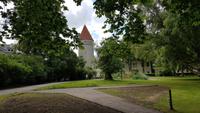 Estland, Tallinn, Park hinter der Stadtmauer