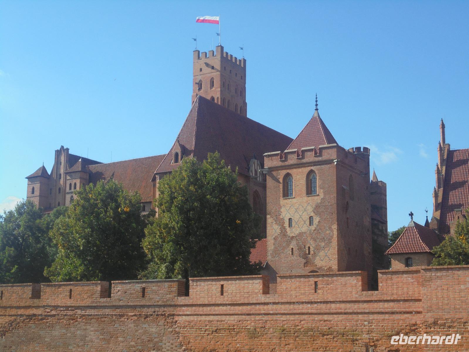 Marienburg, ehemals Sitz des Hochmeisters des Deutschen Ordens - Trakt mit Kirche und Palast