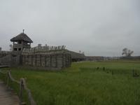 rekonstruiertes Dorf Biskupin an der Bernsteinstraße