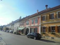 Rust am Neusiedler See im österreichischen Burgenland, Straße in der Altstadt
