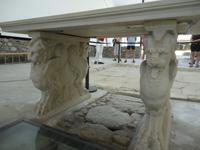 Tisch im Artriumhaus, Aguntum