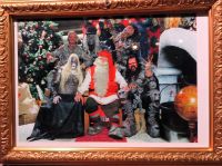 Finn. Rockband LORDI beim Weihnachtsmann