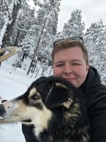 Reisebegleiter Sten auf Huskyschlittentour in Lappland, Finnland