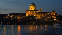 Esztergom bei Nacht