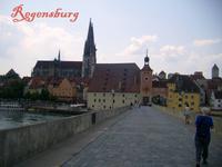 Alte Donaubrücke - bei unserem Tripp leider eingerüstet 