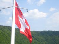 MS Verdi fährt unter Schweizer Flagge