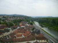 Blick vom Kloster auf die Donau/Nebenarm und auf die Stadt Melk